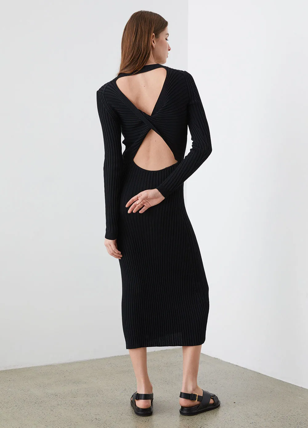 0016 Ribbed Knit Dress