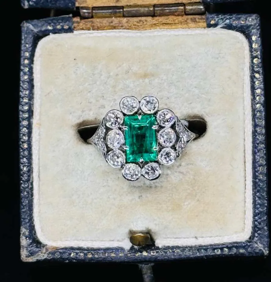 1920s Emerald and Diamond Ring