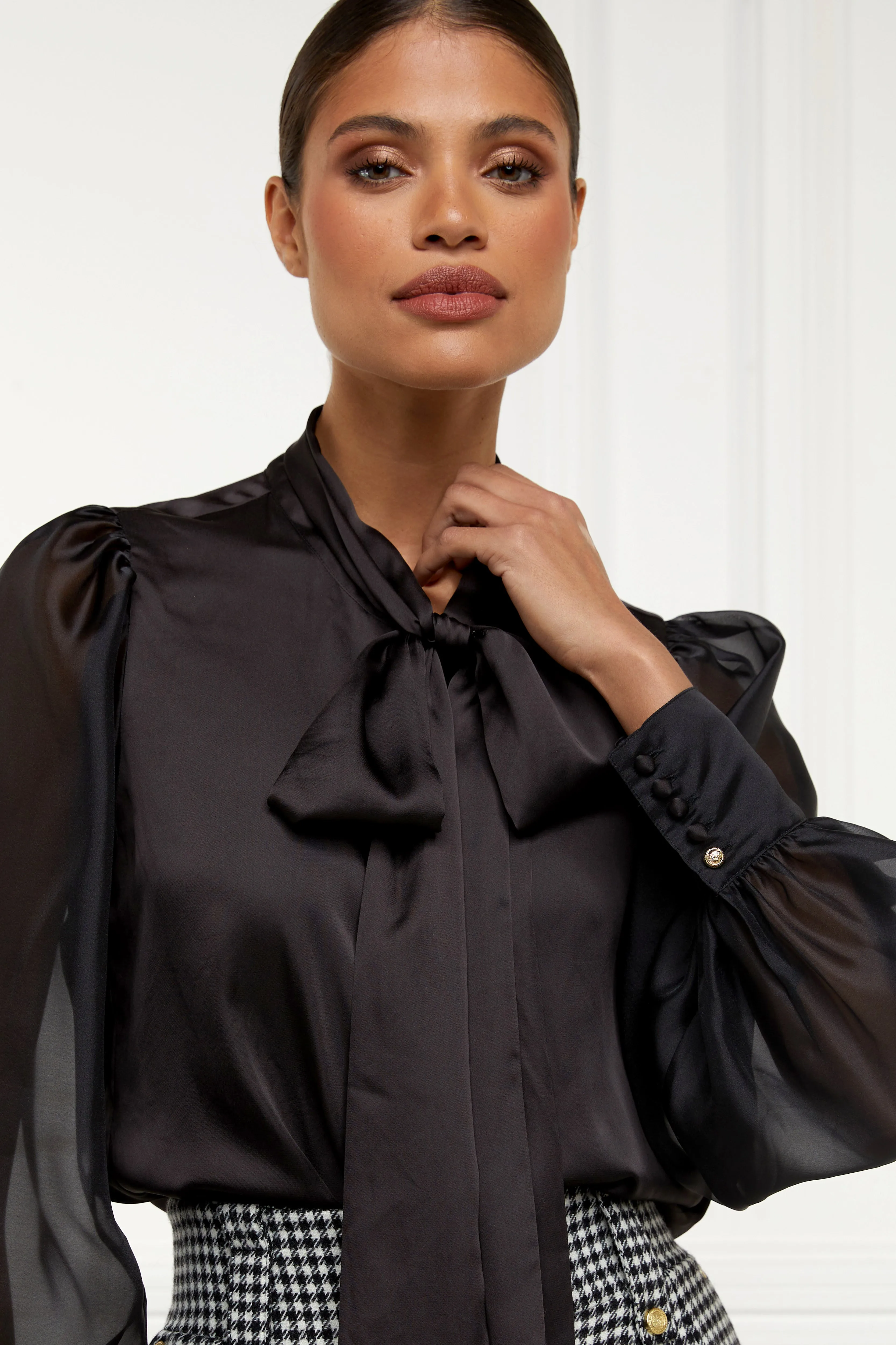 Ariella Blouse (Black)