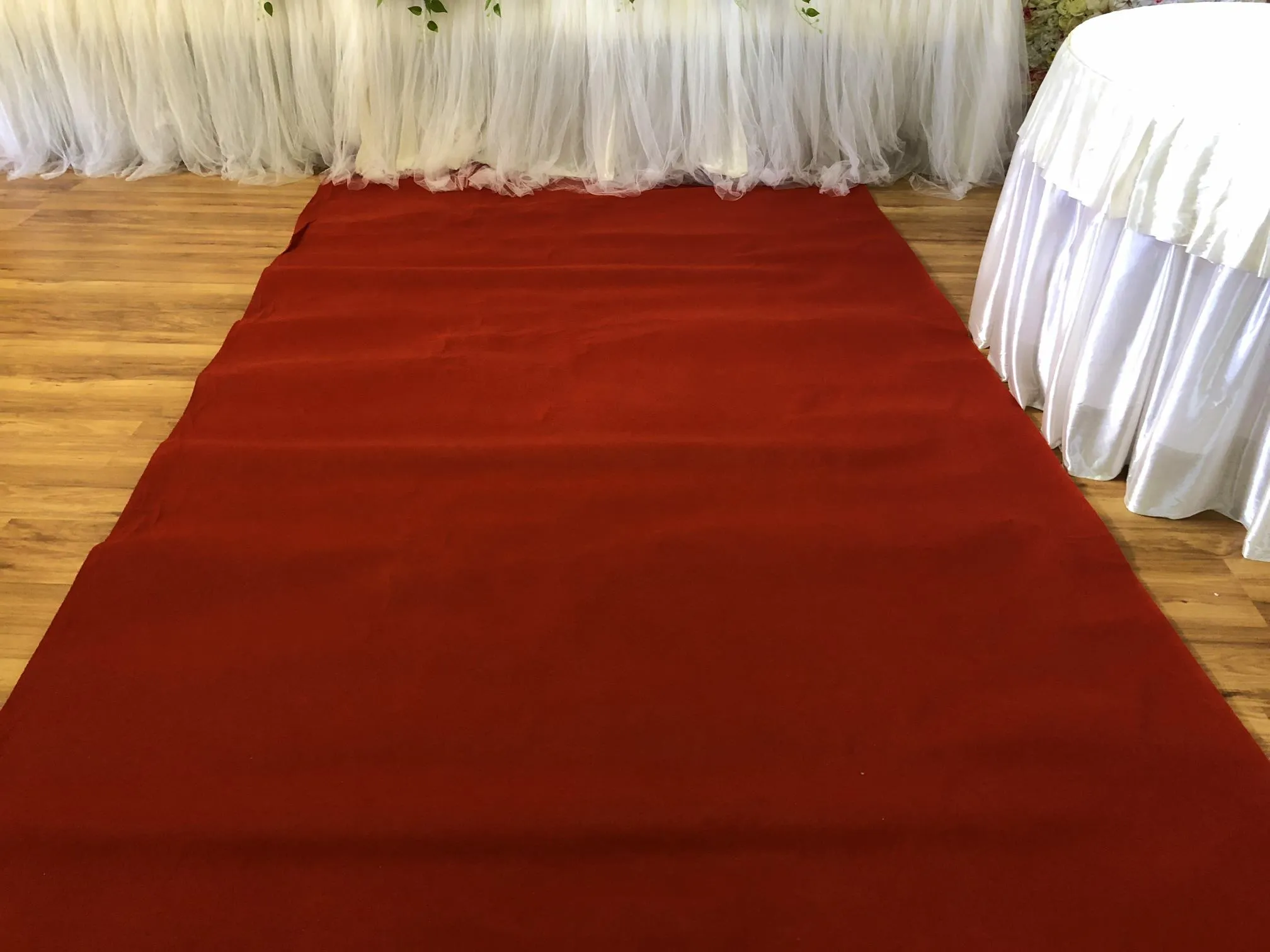 Carpet Runner / Wedding Aisle Runner (Felt)  2 meter wide - Red / White