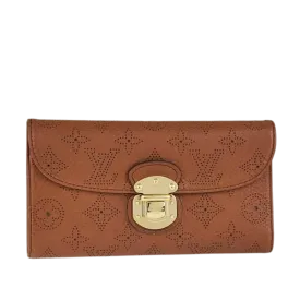 Cognac Monogram Mahina Leather Amelia Wallet