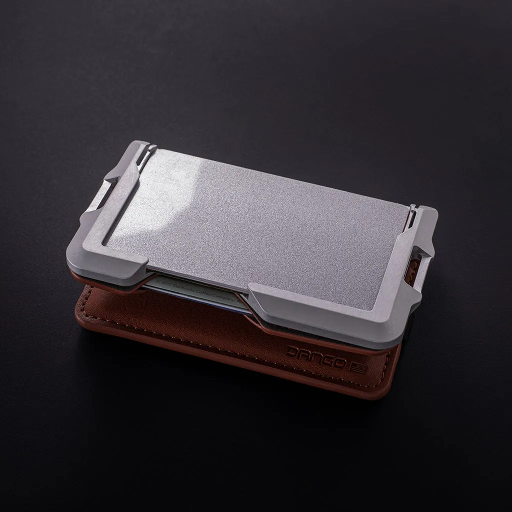 D03 Dapper Bifold Wallet