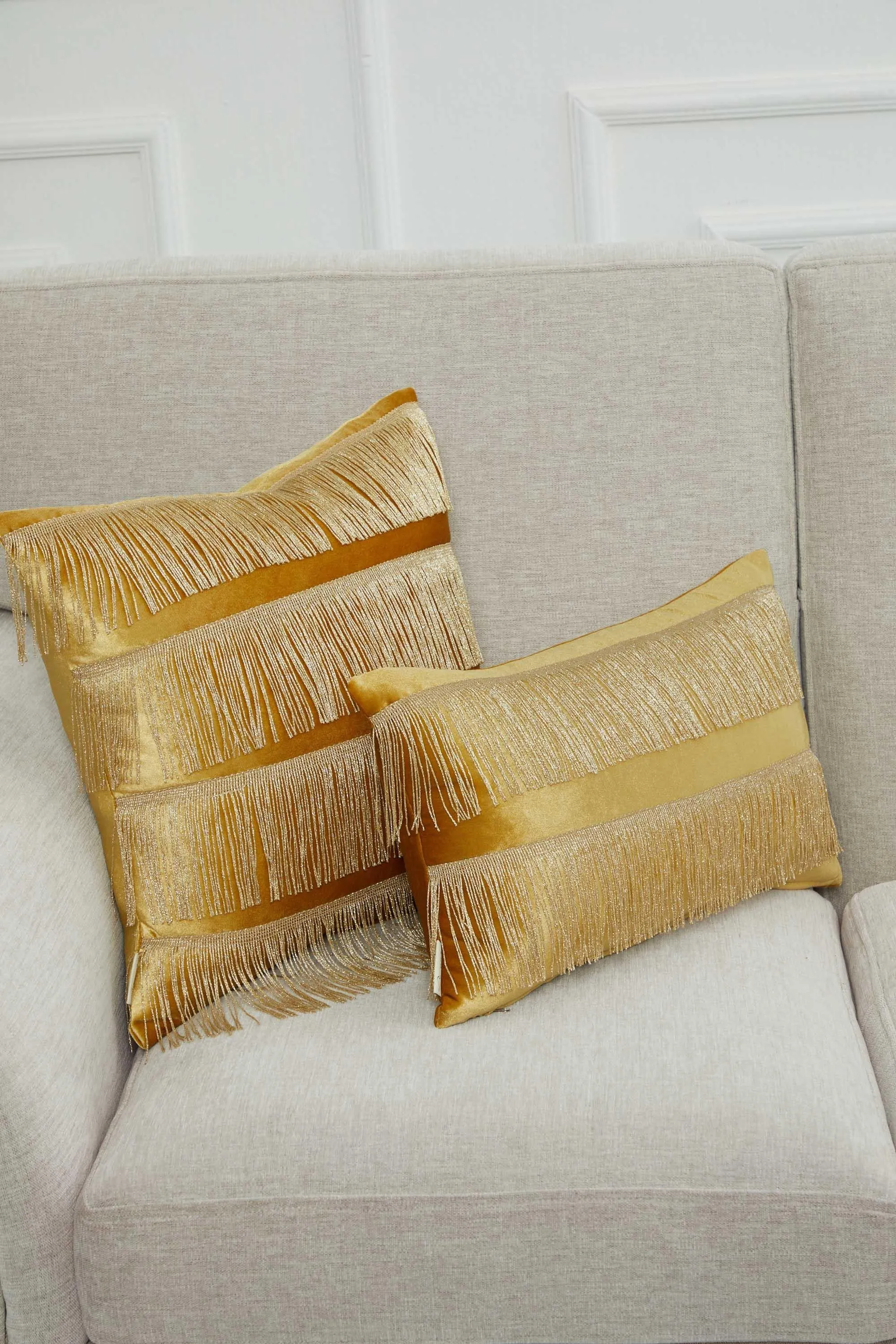 Elegant 18x18 Velvet Pillow Cover with Hanging Fringes, Decorative Cushion Cover for Modern Home Decorations, Housewarming Pillow Gift,K-352