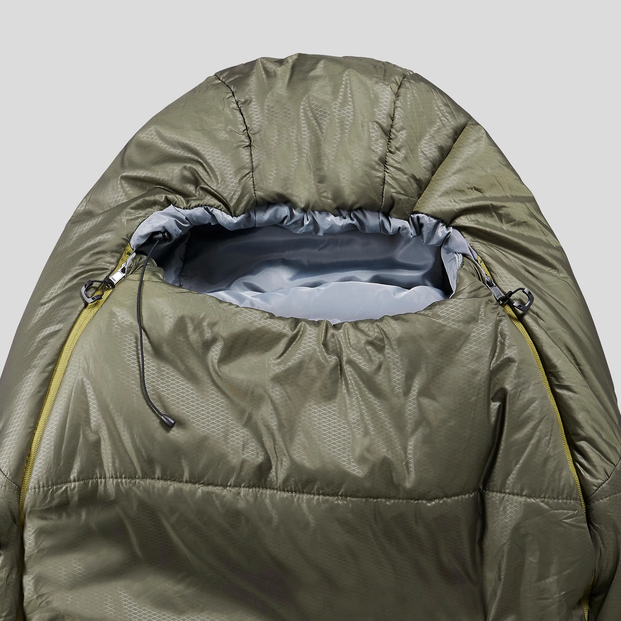 Forclaz Backpacking Sleeping Bag MT500 32°F - Polyester