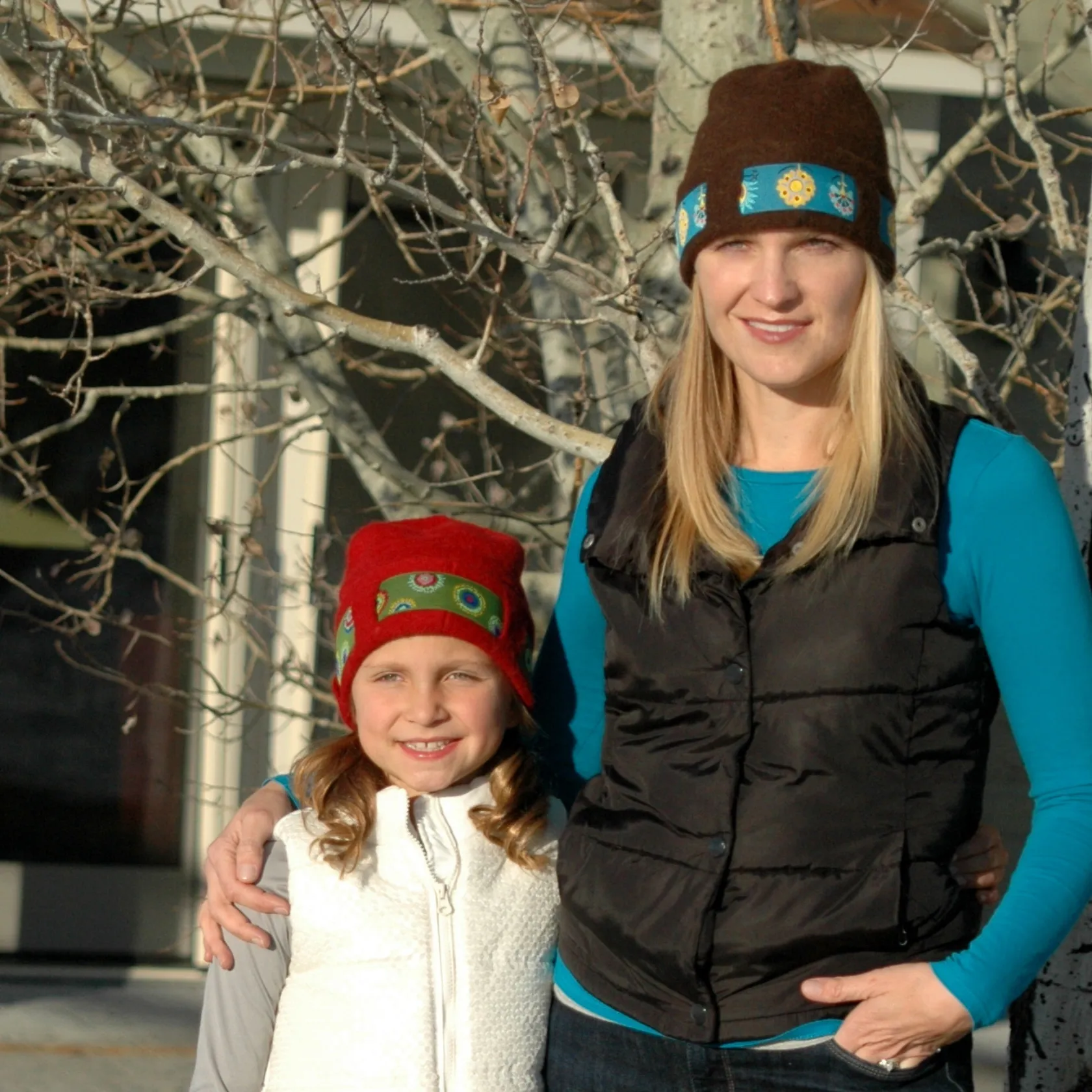 Kids' Lined Hat with Ribbon