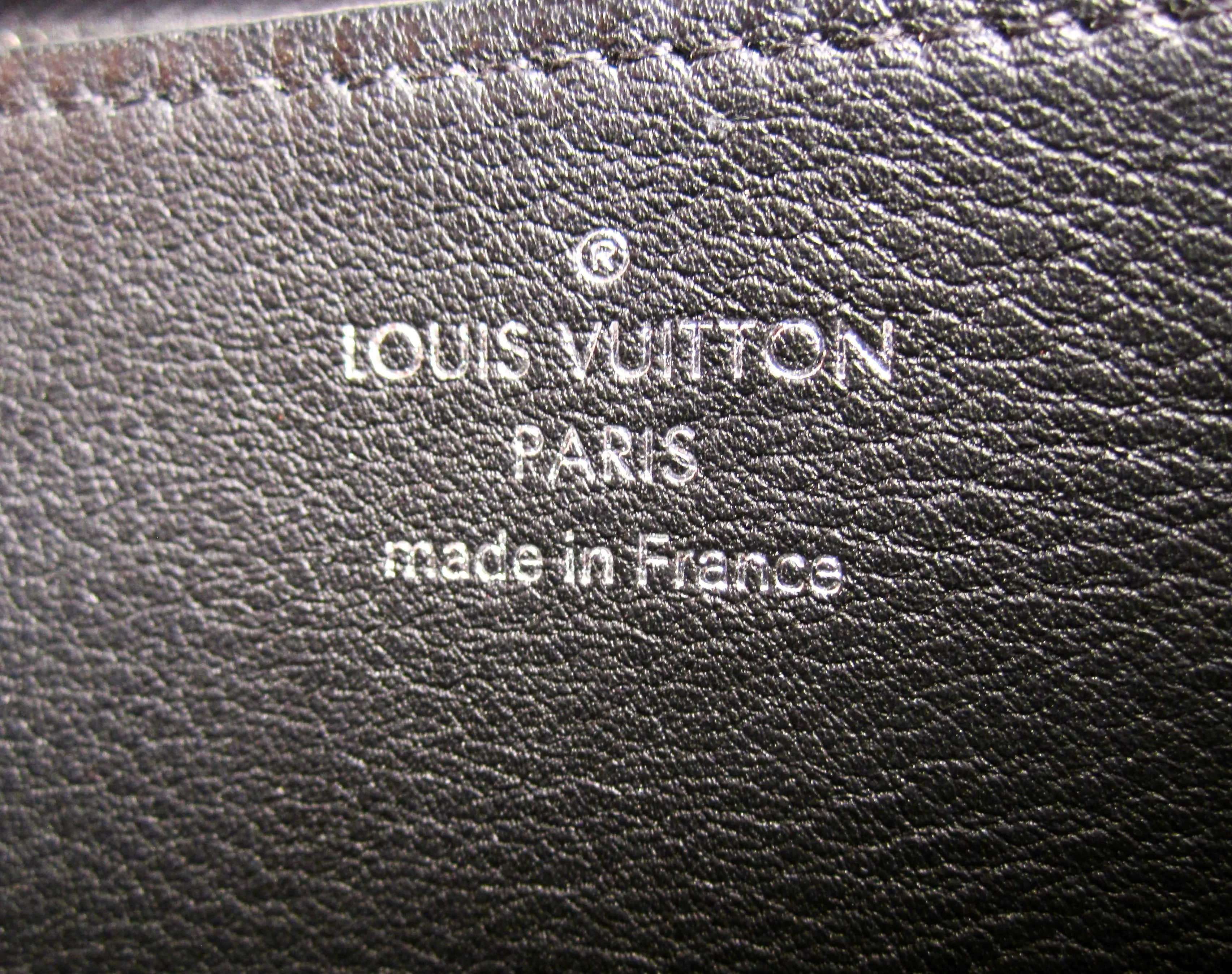 Louis Vuitton Black Zippy Wallet