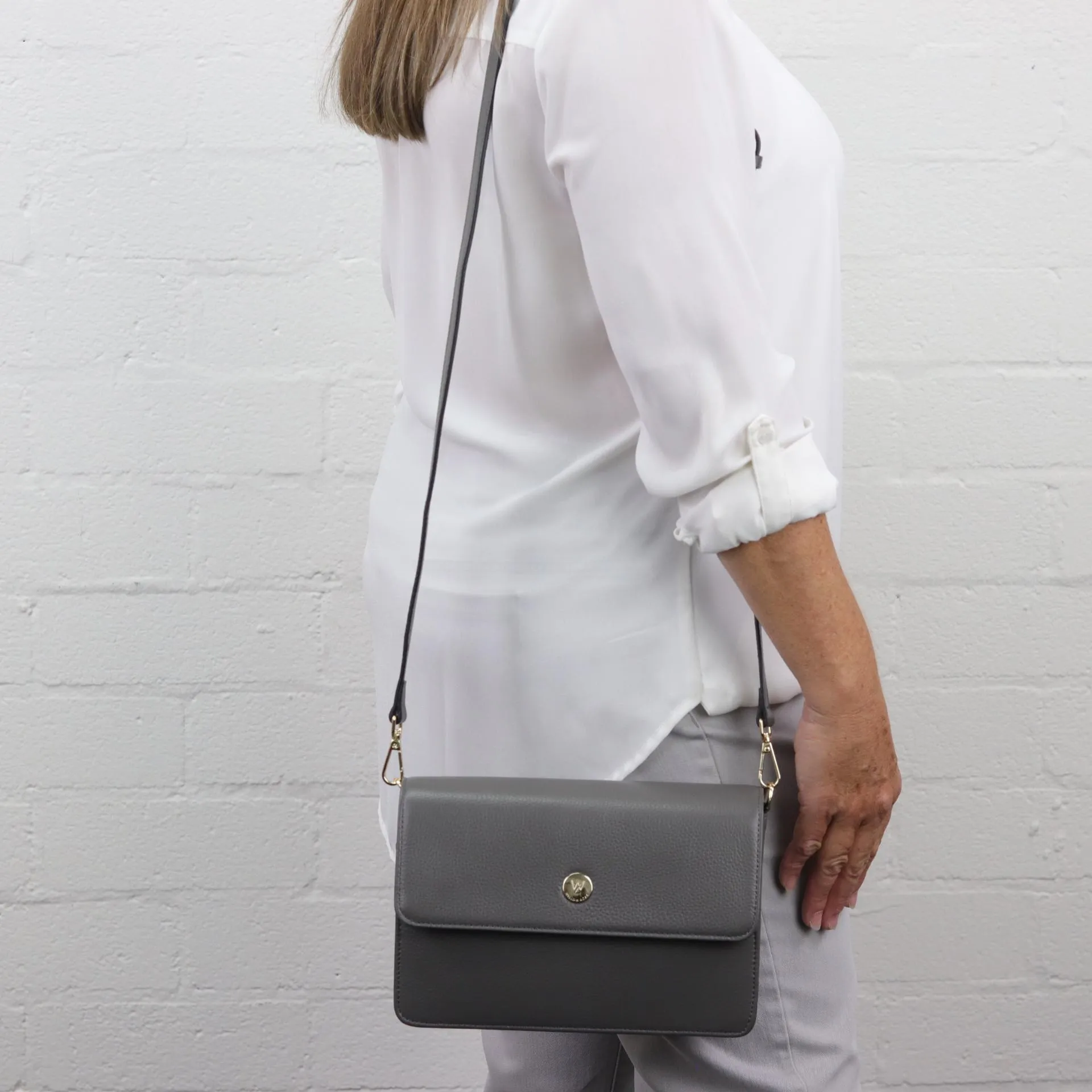 Simone leather crossbody bag